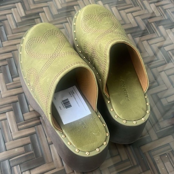 FAEM RIO GREEN CLOG- size 38 ( brand new, never worn) - Picture 2 of 2